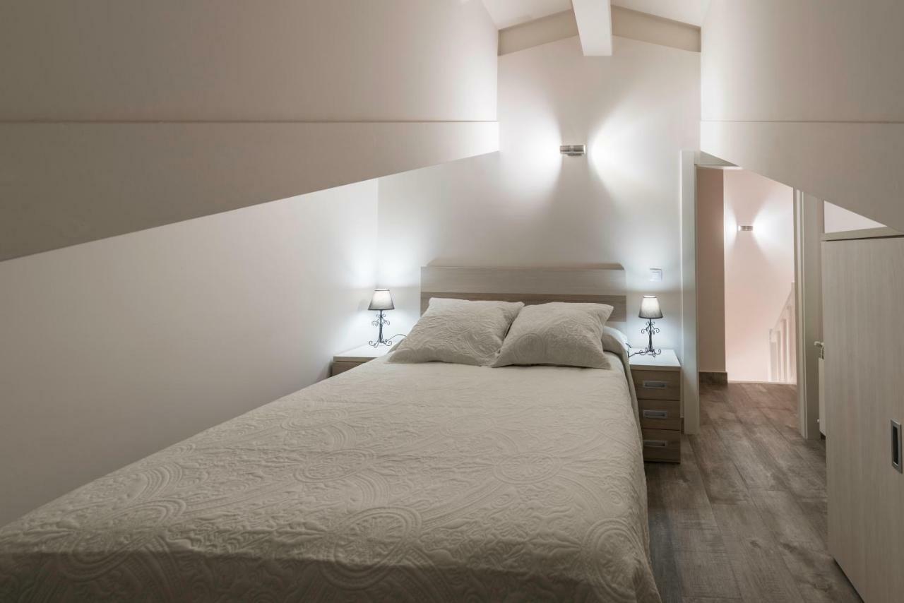Apartamentos Turisticos El Ponton Arnuero Luaran gambar