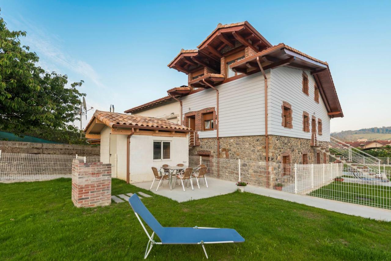 Apartamentos Turisticos El Ponton Arnuero Luaran gambar