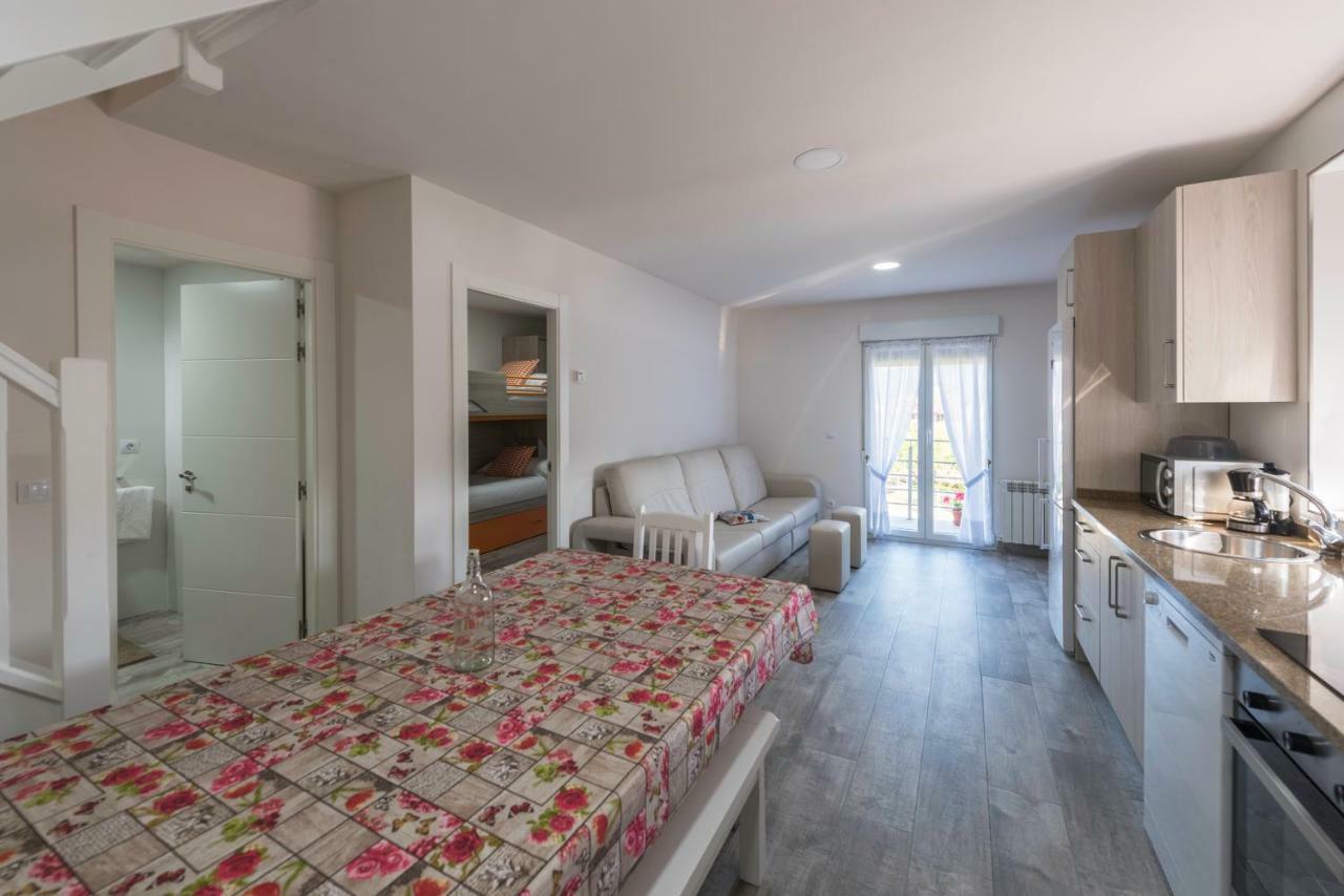Apartamentos Turisticos El Ponton Arnuero Luaran gambar